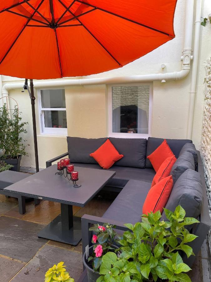 Entire 2 Bed Flat With Garden, Located Near Beach Lägenhet Brighton Exteriör bild