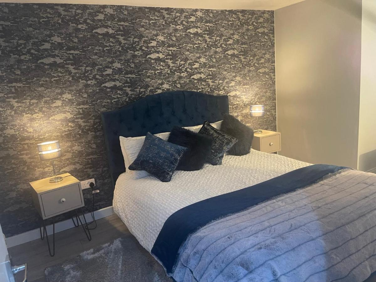 Entire 2 Bed Flat With Garden, Located Near Beach Lägenhet Brighton Exteriör bild